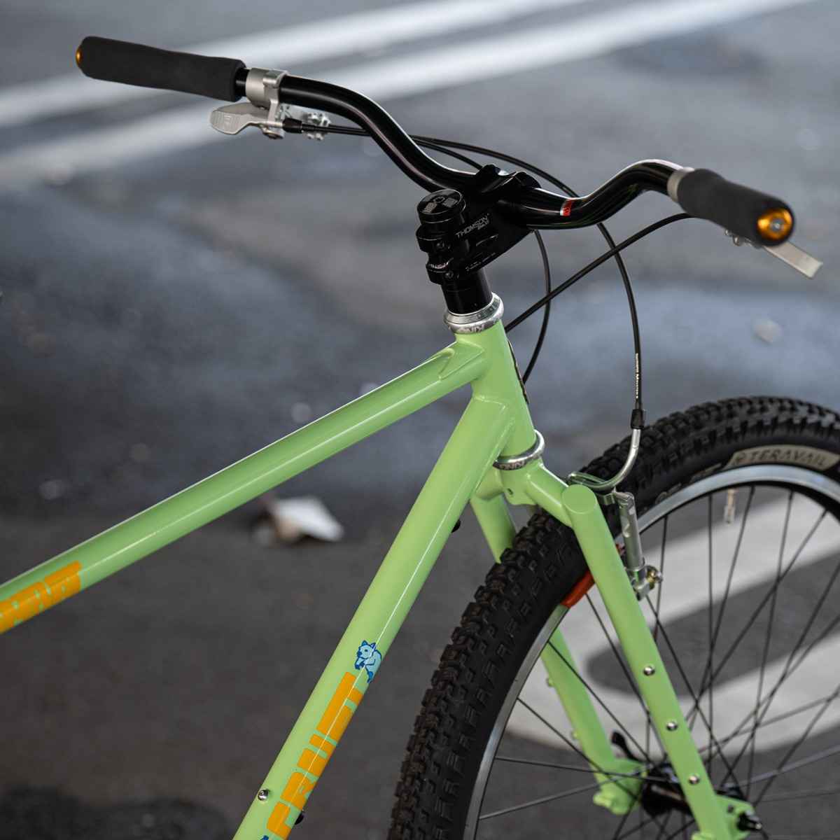 NITTO - B802 HT riser bar (black/25.4mm/720mm)