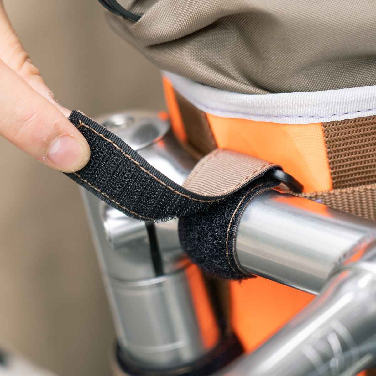 BLUE LUG - Stem pouch (ecopak light gray/mesh green)
