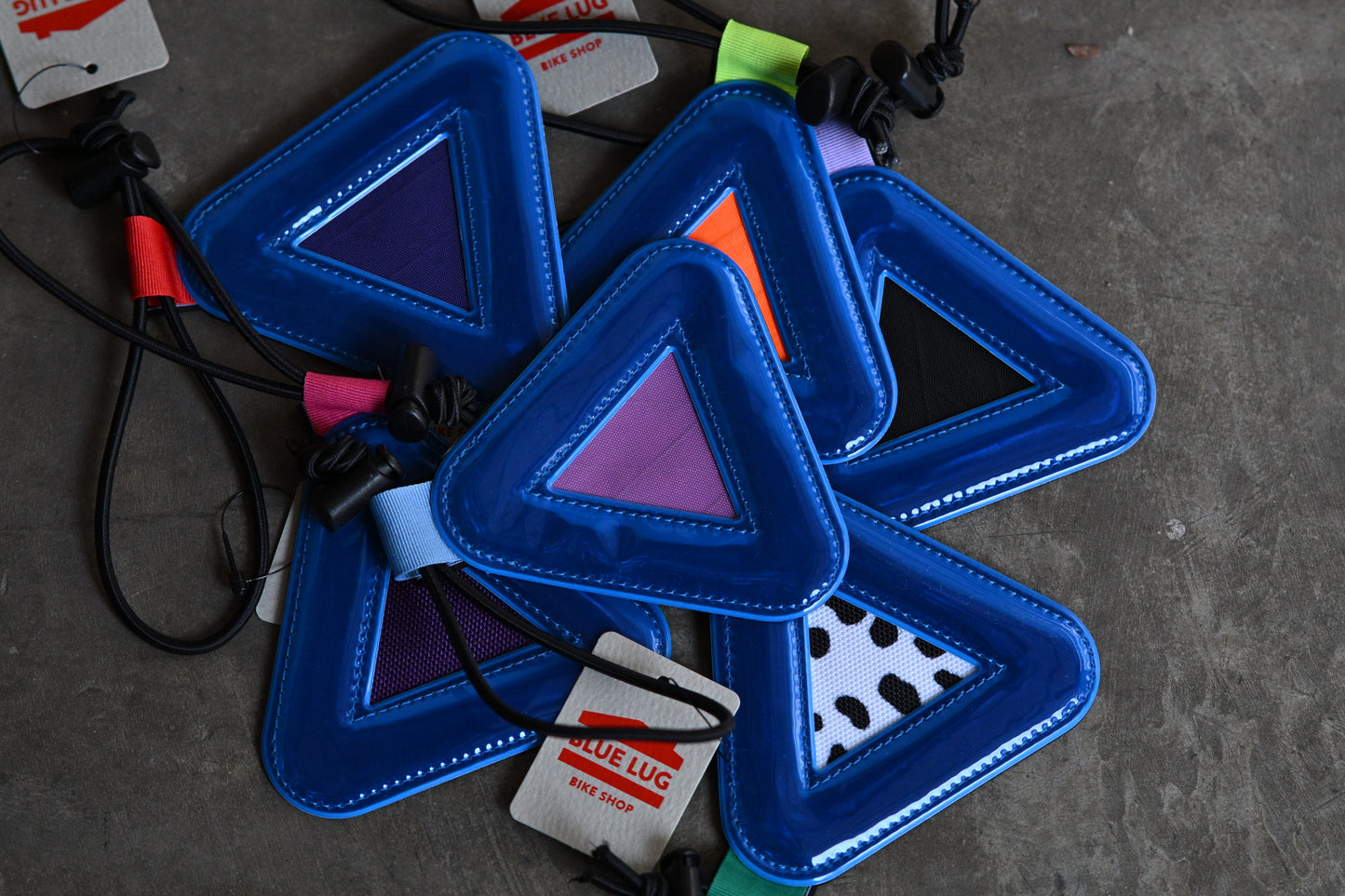 Bluelug - Triangle Reflector (blue)