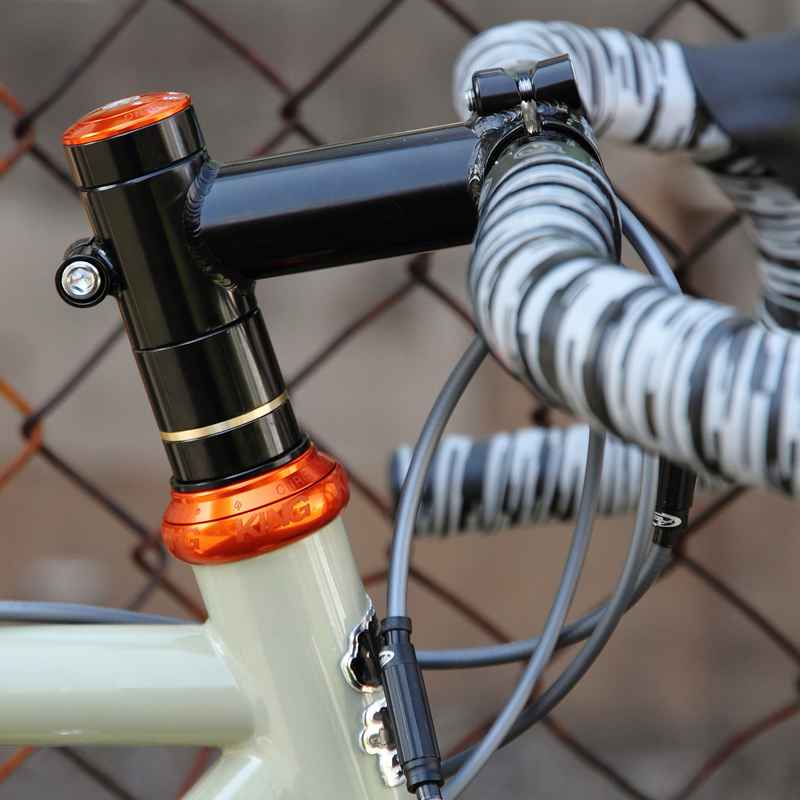 NITTO - utility stem (black)