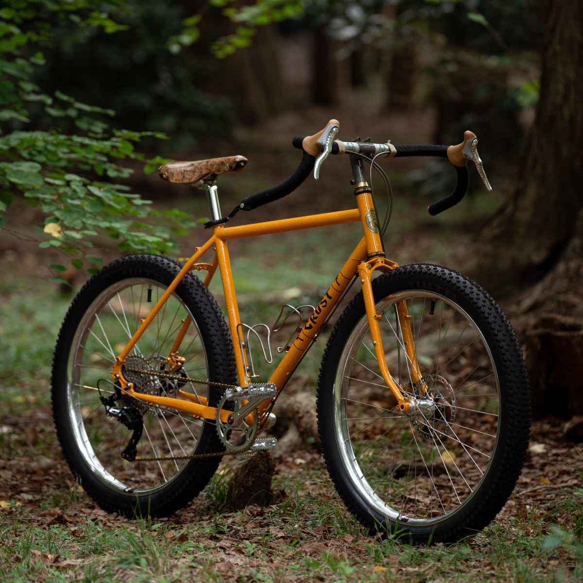 Crust - Evasion x Bluelug (orange speckle)