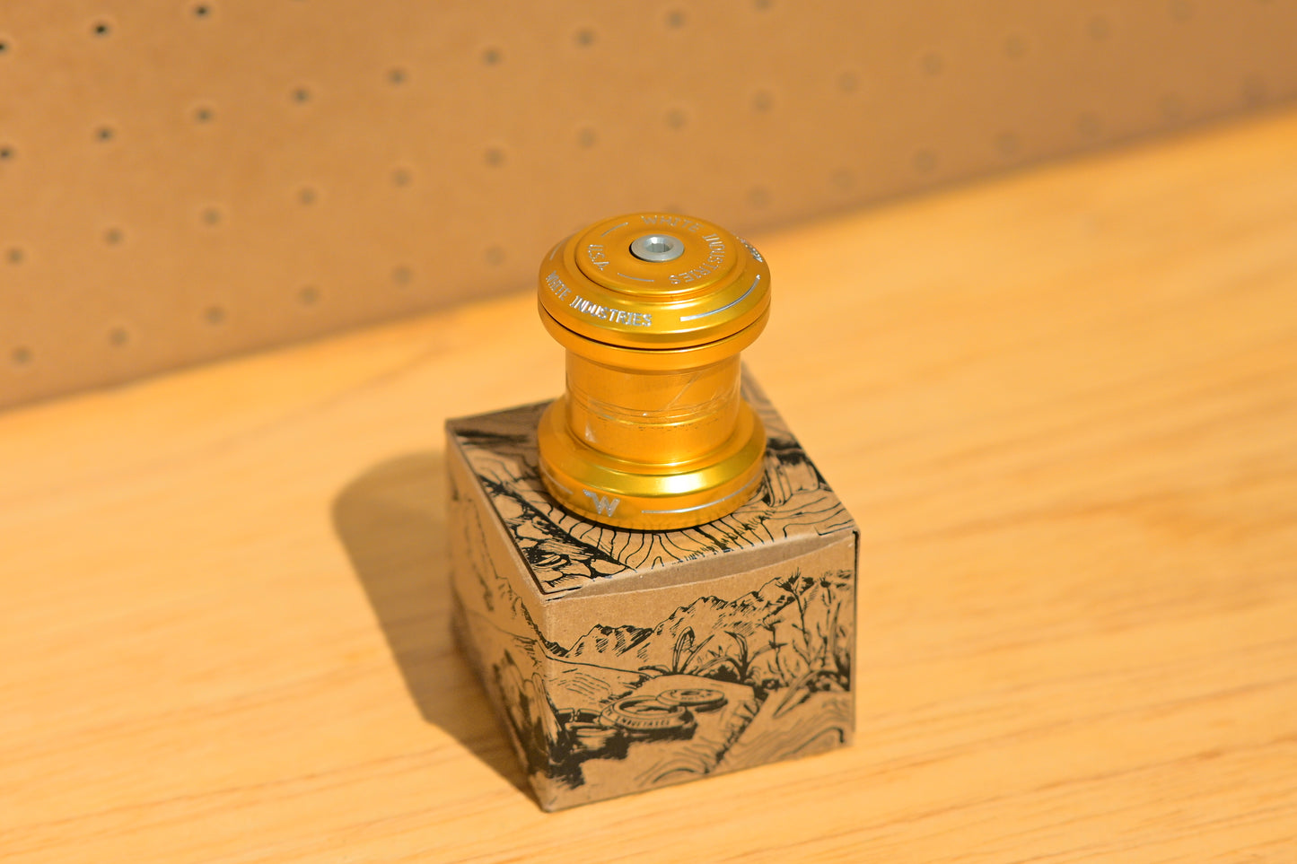 White Industries - EC34/EC34 Headset (gold)