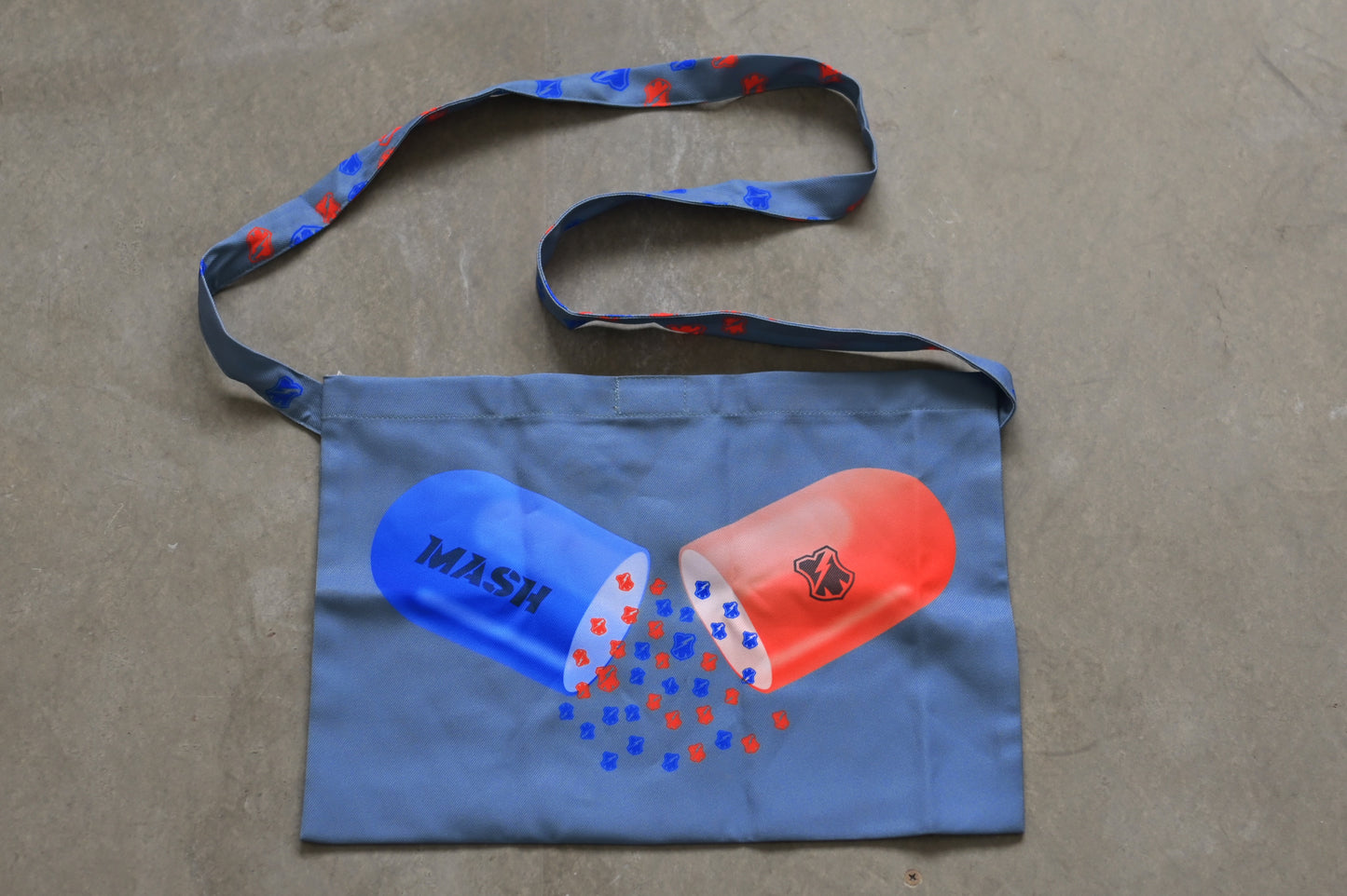 MASH - Pill Musette Bag