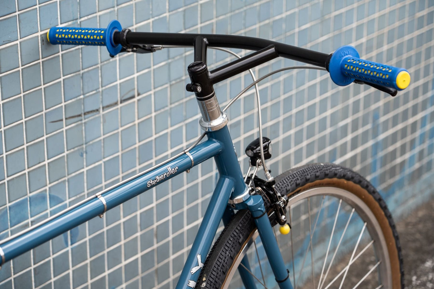 Nitto B903 Bullmoose (black)