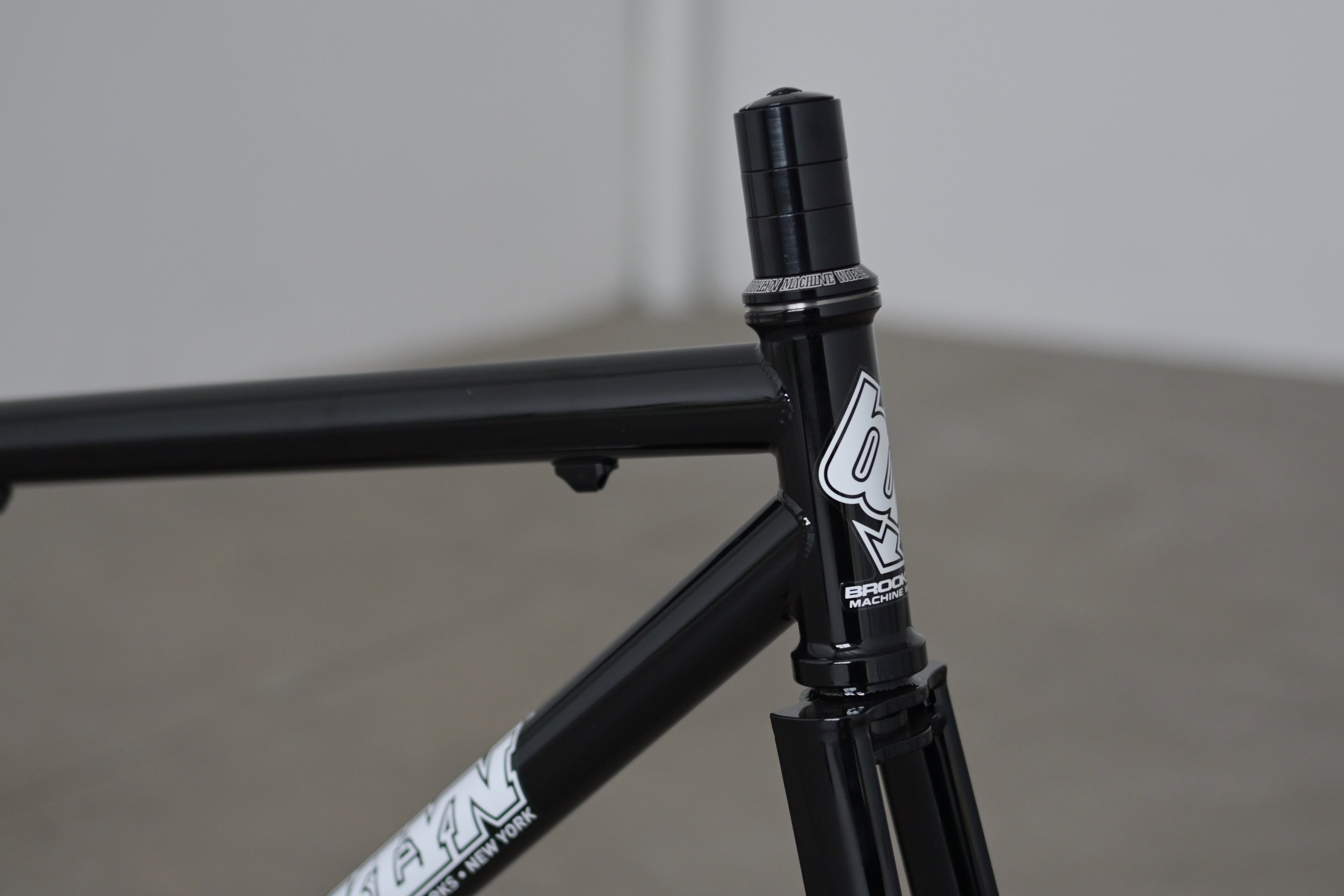 新品未使用 BROOKLYN MACHINE WORKS BLACK 55mm BROOKLYN MACHINE WORKS Made in USAにこだわったOLD MTB