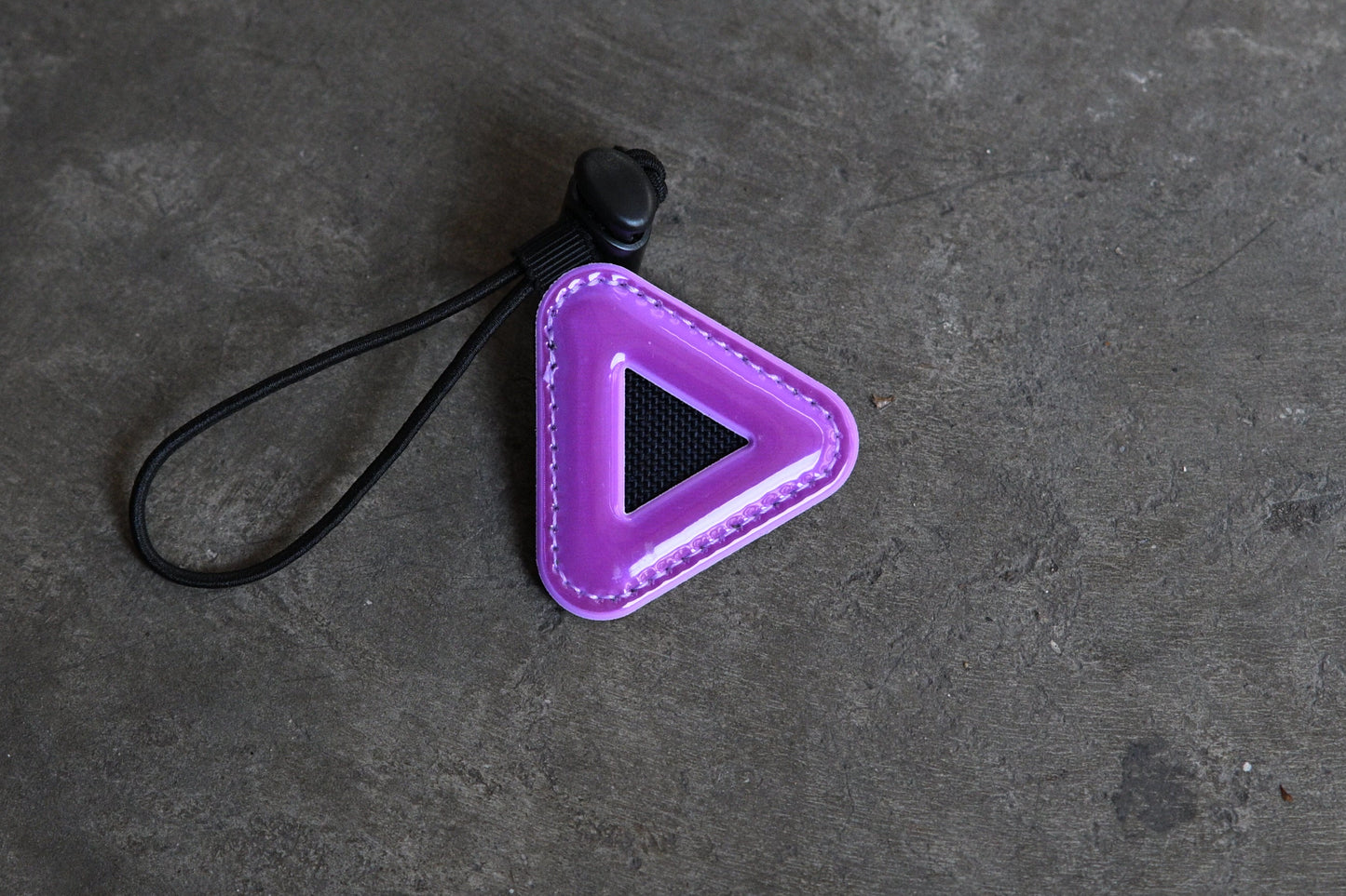 Bluelug - Mini Triangle Reflector (Purple)
