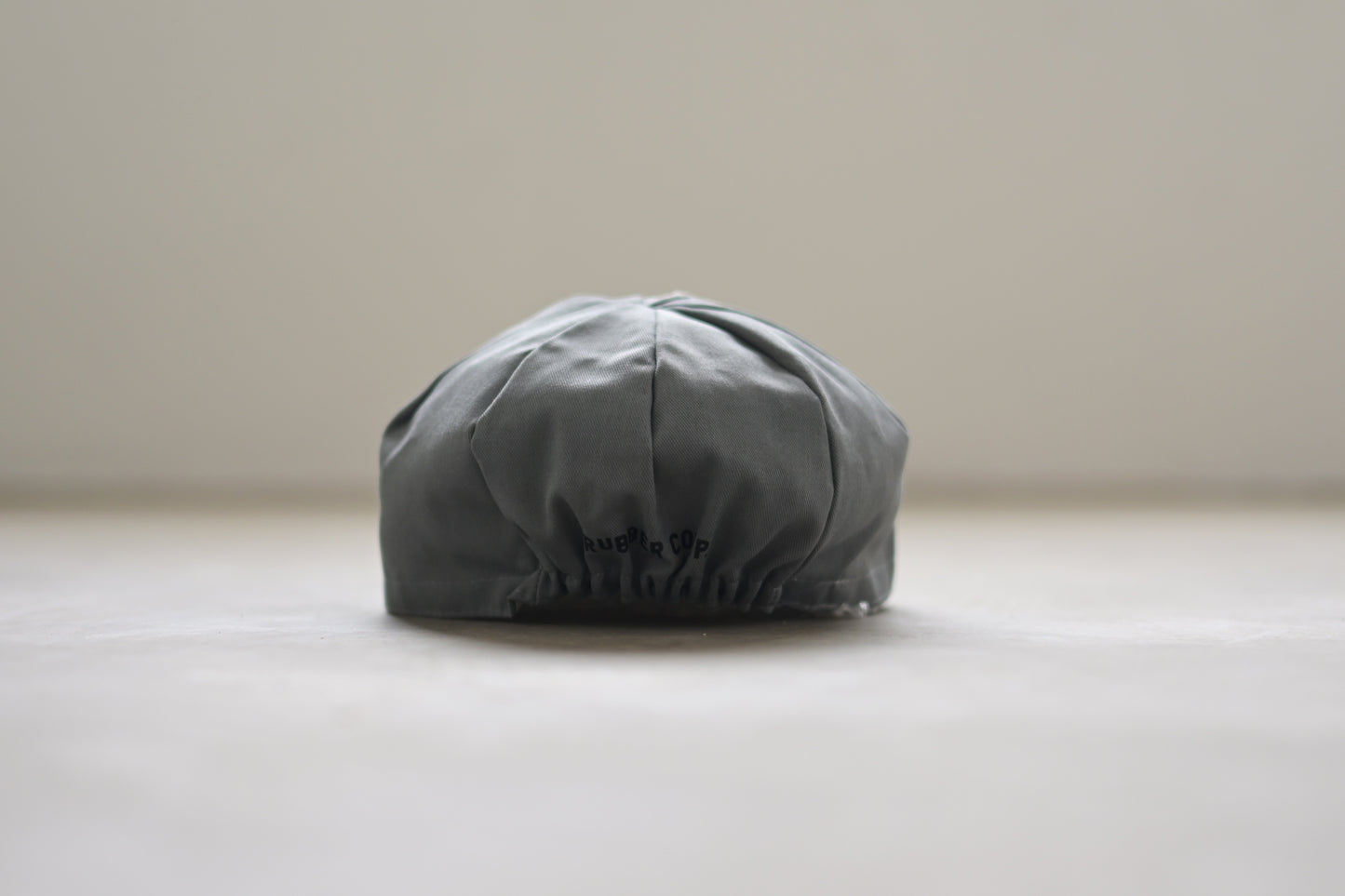 Ultradynamico - Alt Font Cap  (grey)