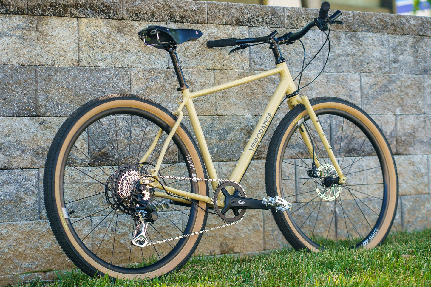Velo Orange - Chessie Frameset (shoreline sand)