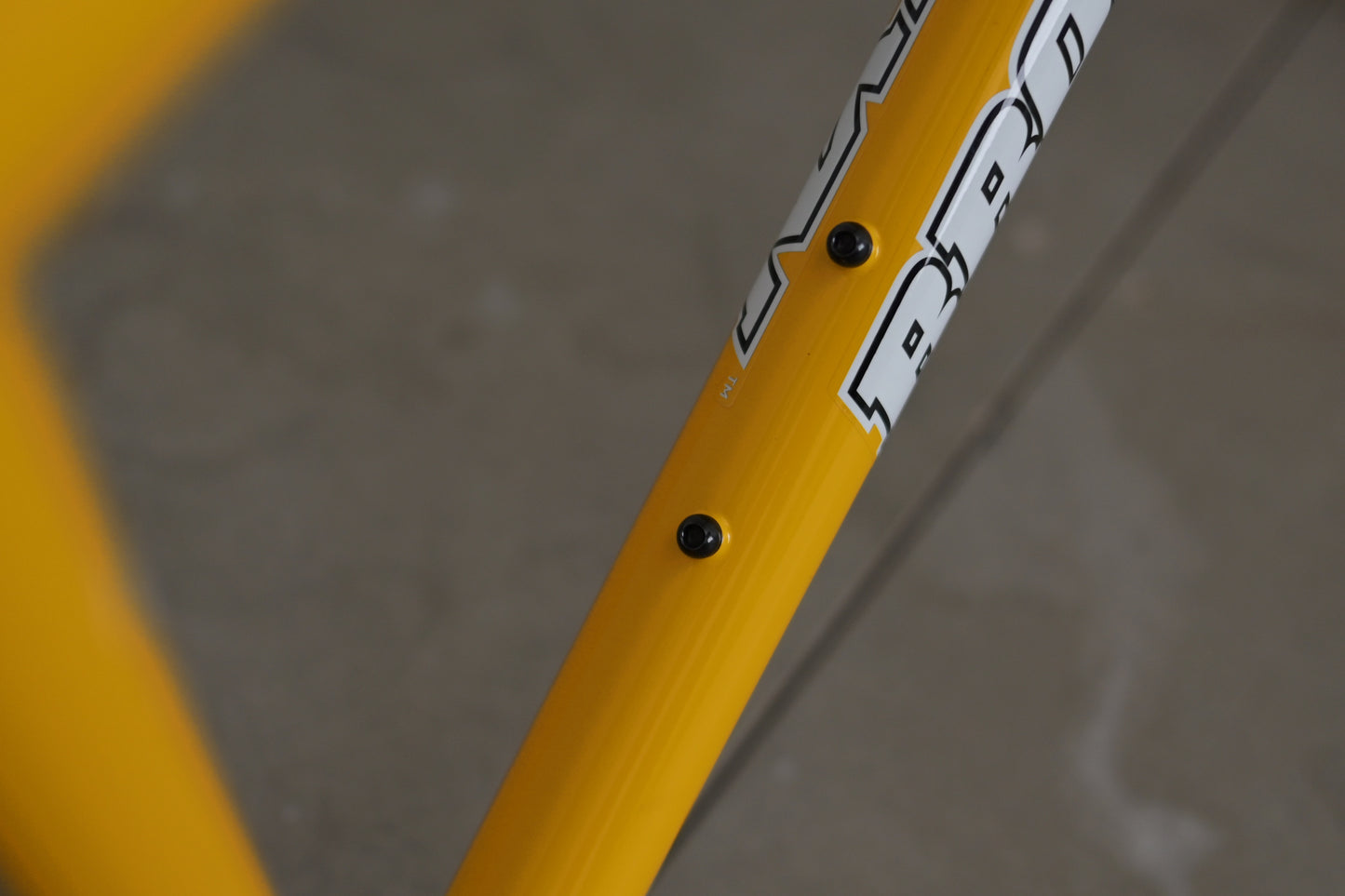 Brooklyn Machine Works - Gangster 2024 (mustrad)