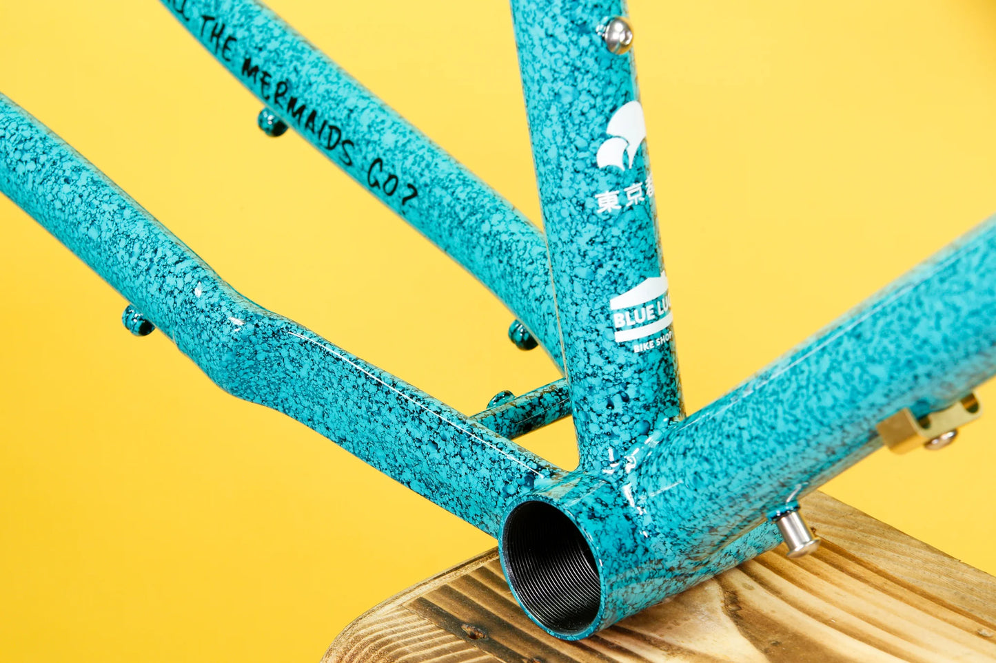 Crust - Bombora x Bluelug (turquoise crackle)