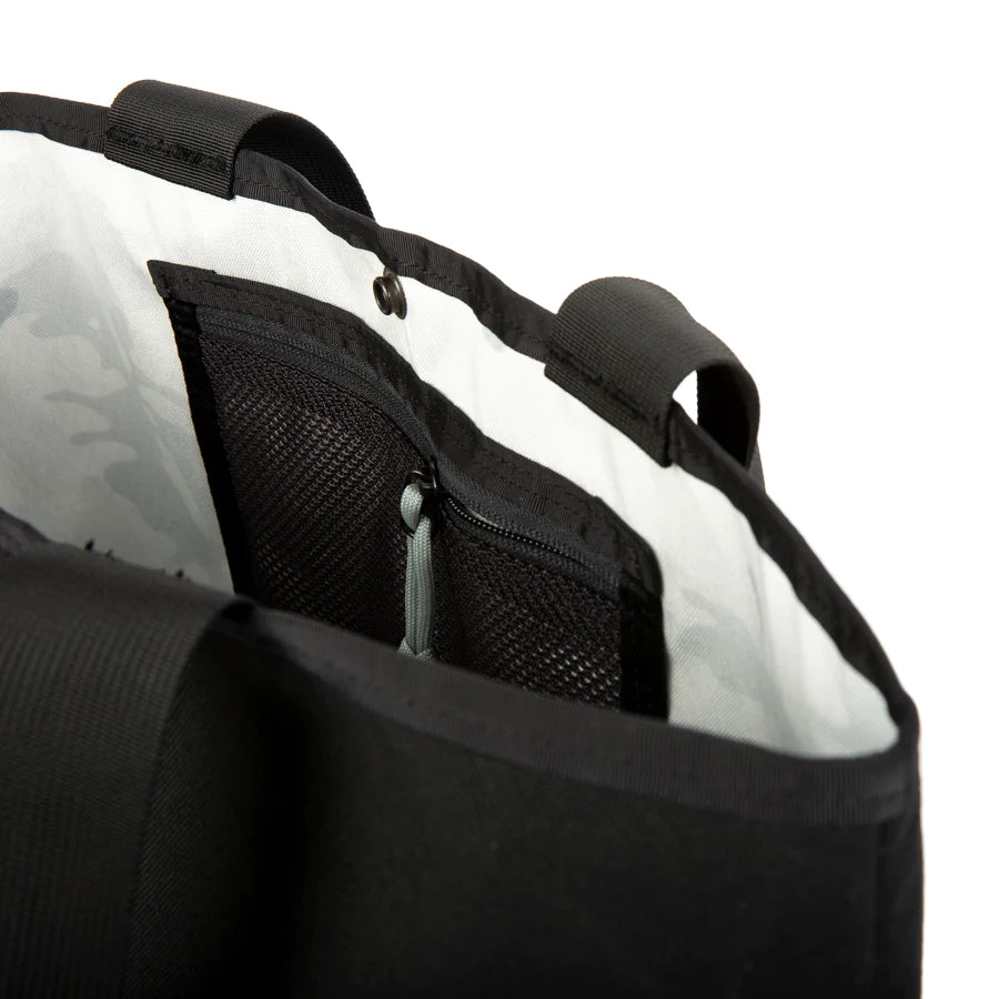 ILE - MINIMAL TOT (Black Cordura)