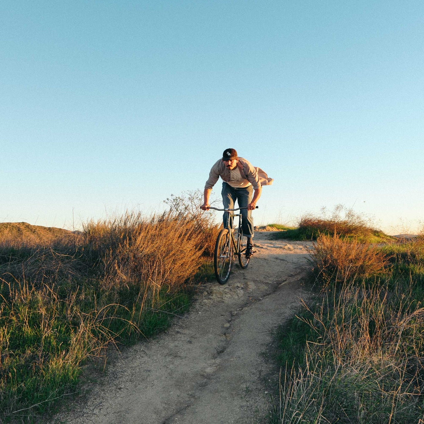 Outside Supply - Toad Bar (black)