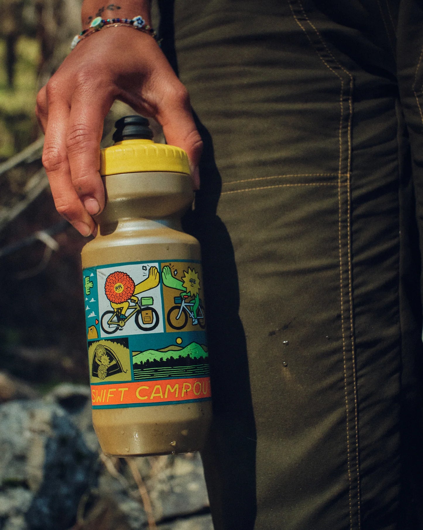 Swift Industries - Swift Campout Bottle 2025