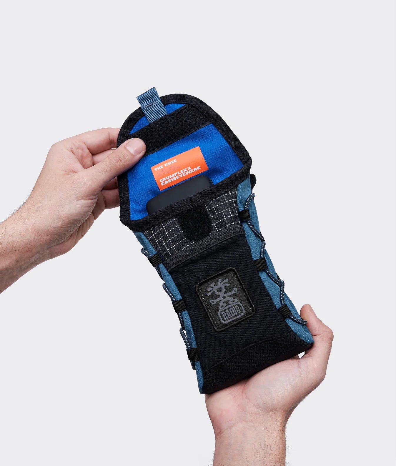 Crumpler x Radio Eyewear - Ruse (seablue/black)